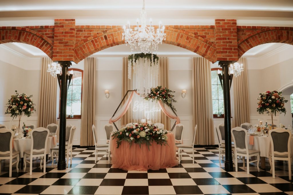 Pod Skrzydłami Anioła Pod Skrzydłami Anioła sala weselna